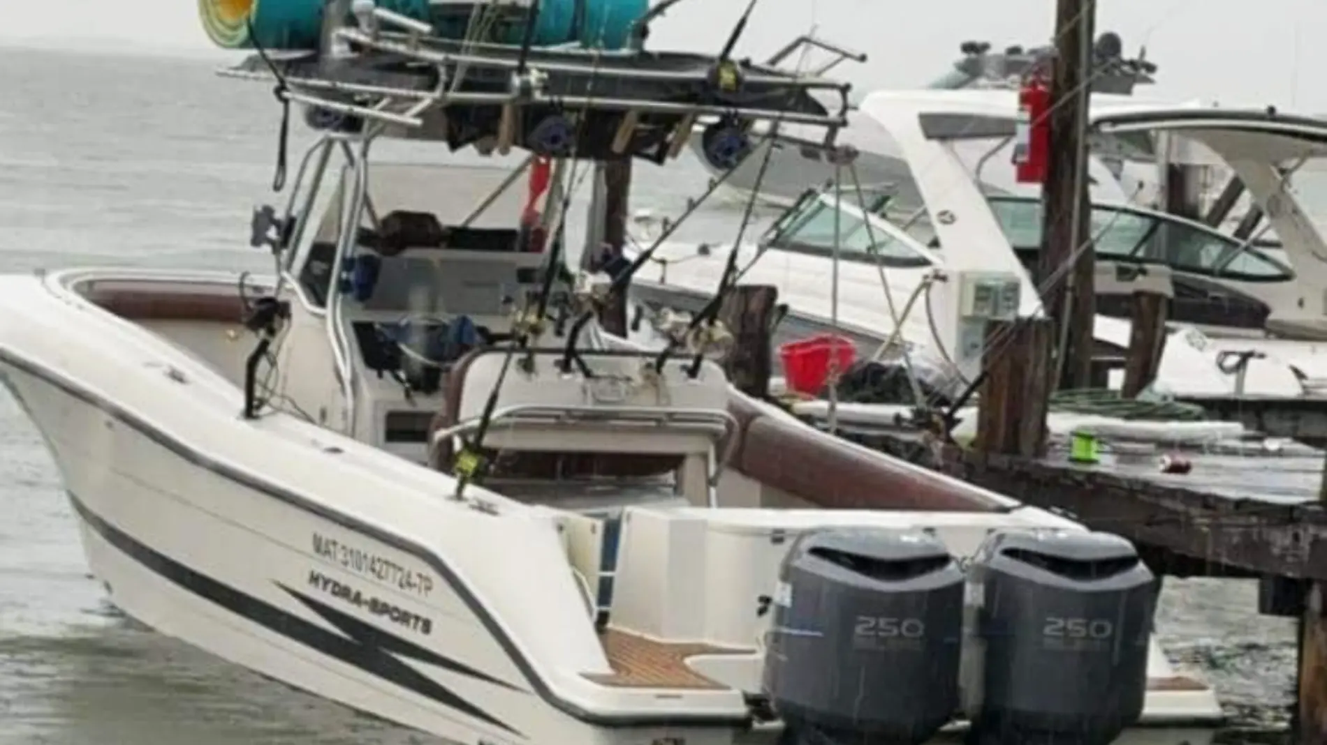 lancha de pescadores perdidos en cancun